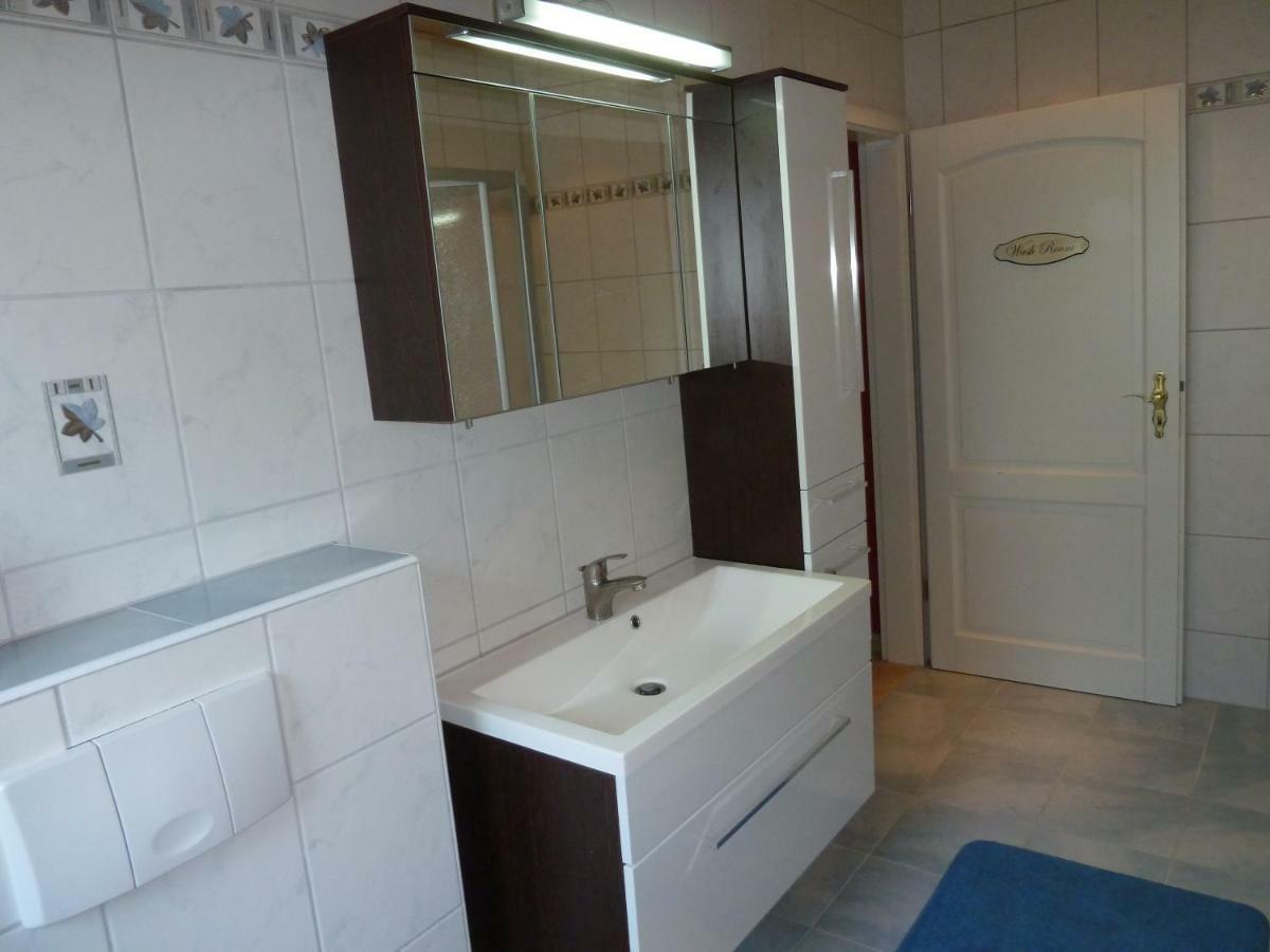 Romantisches Ferienhaus Boddenblick Mit Sauna Pruchten Esterno foto